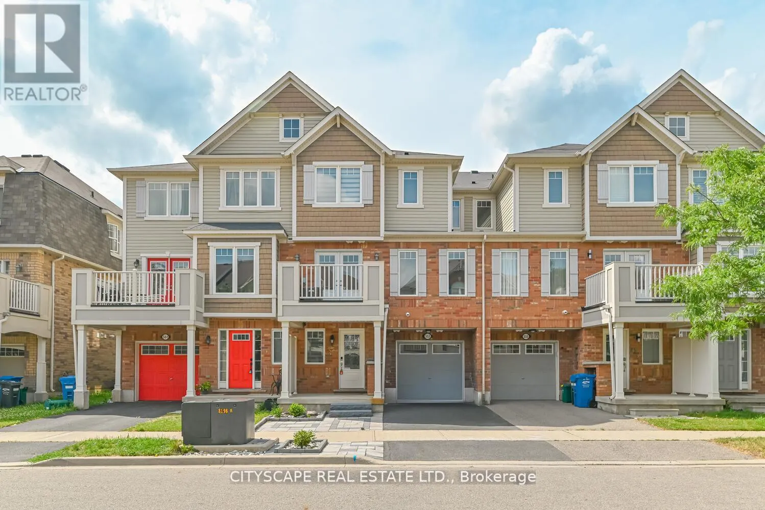 553 PHARO POINT