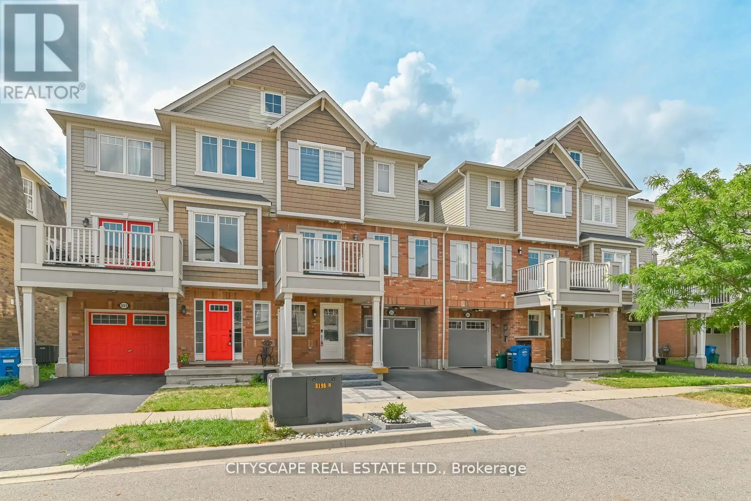 553 PHARO POINT