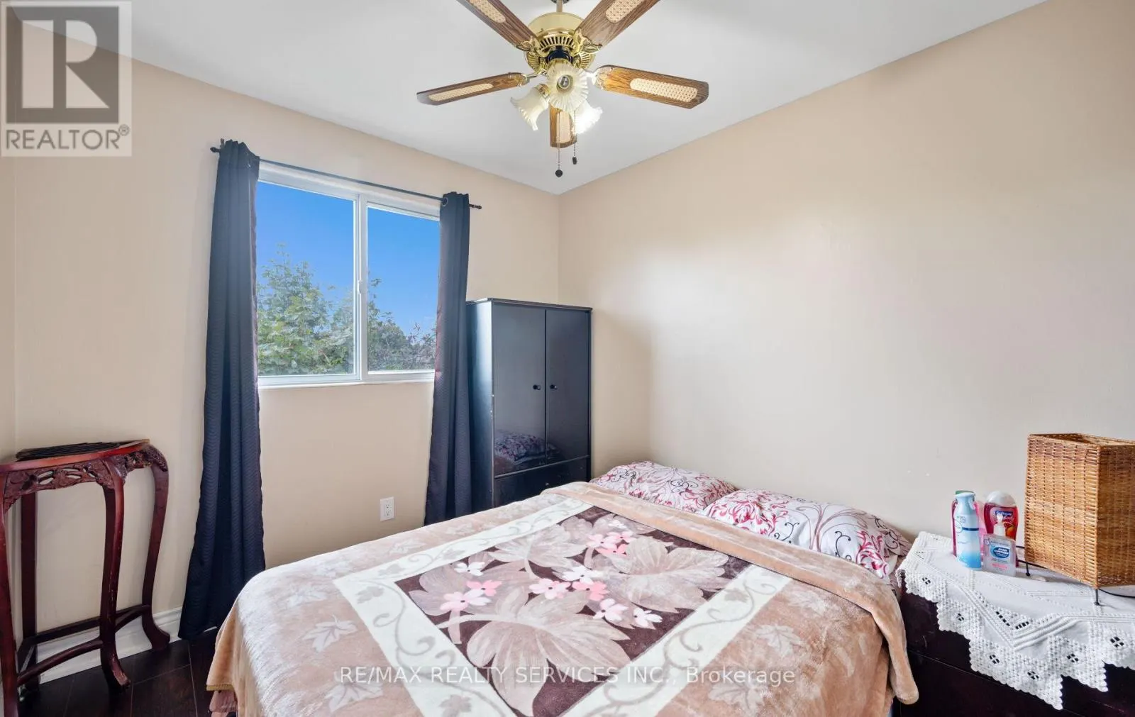 124 - 124 BARONWOOD COURT