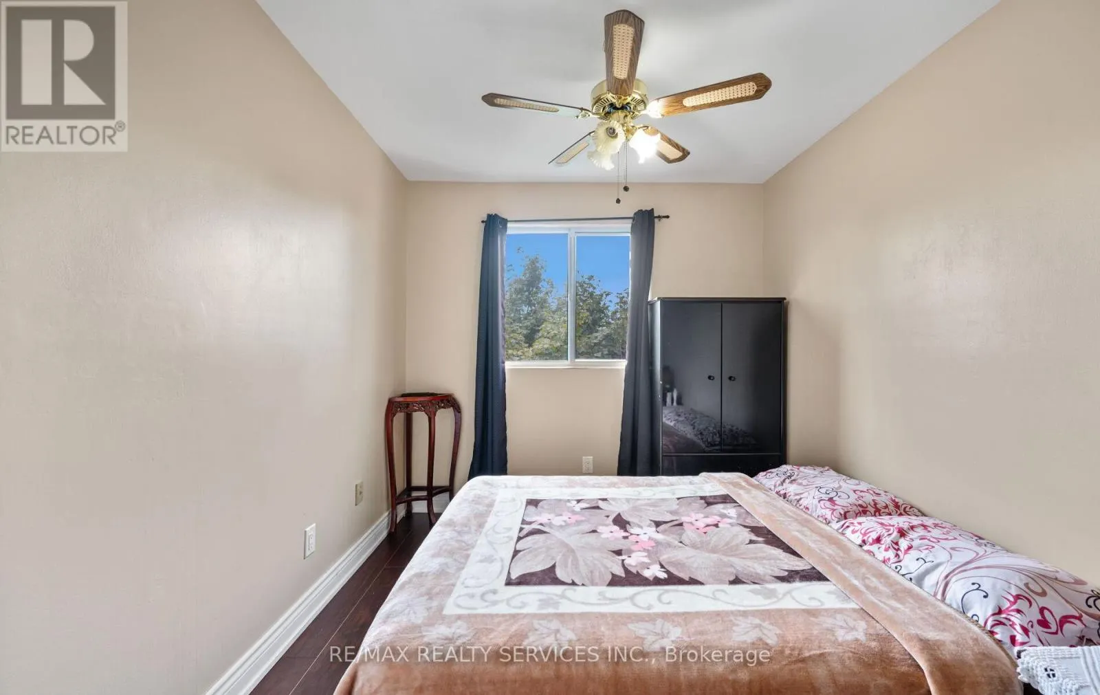 124 - 124 BARONWOOD COURT