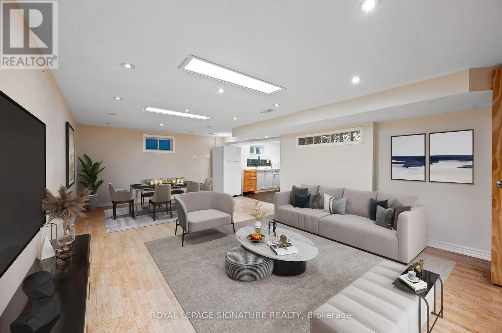 16 PAGODA PLACE
