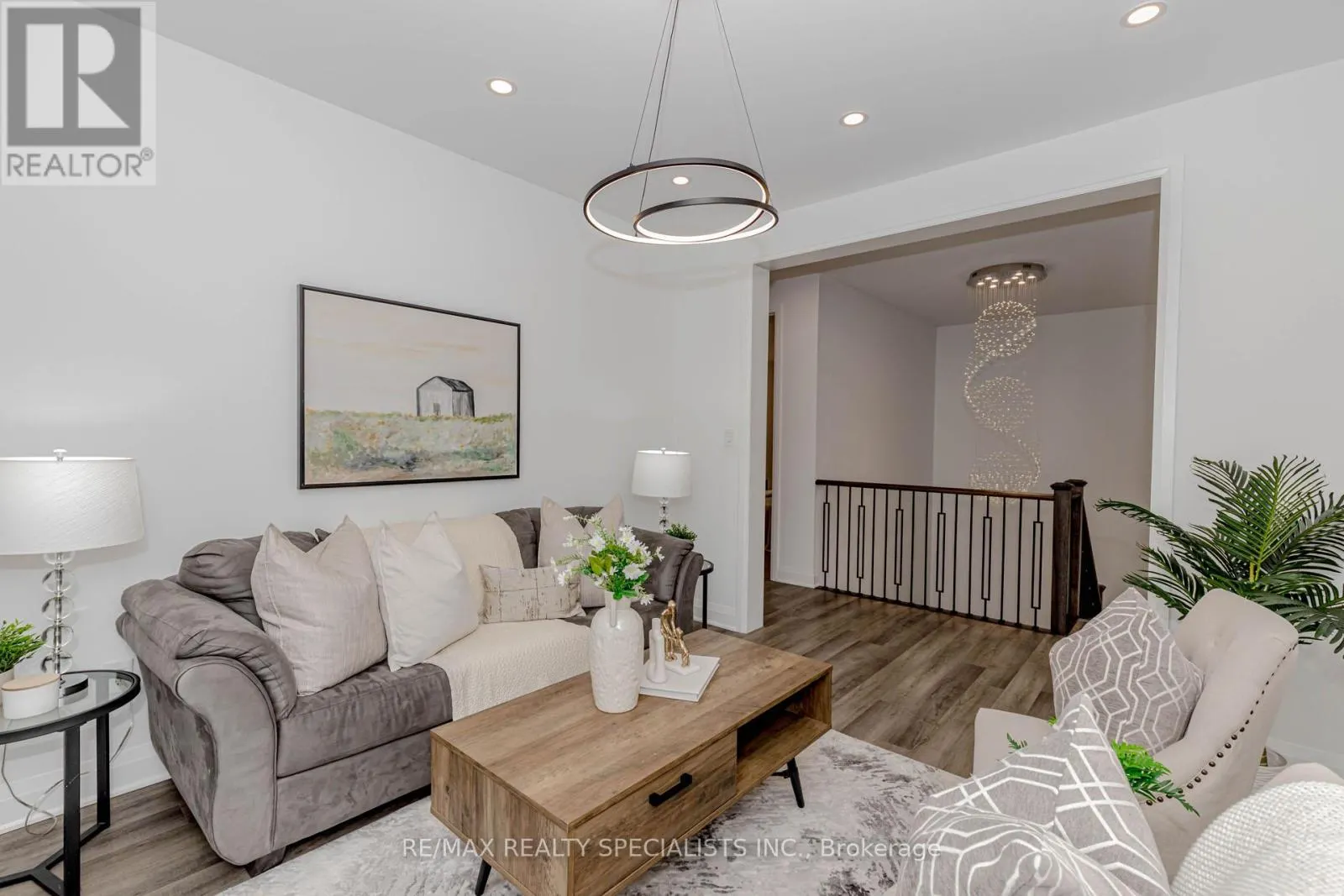 1411 LOBELIA CRESCENT