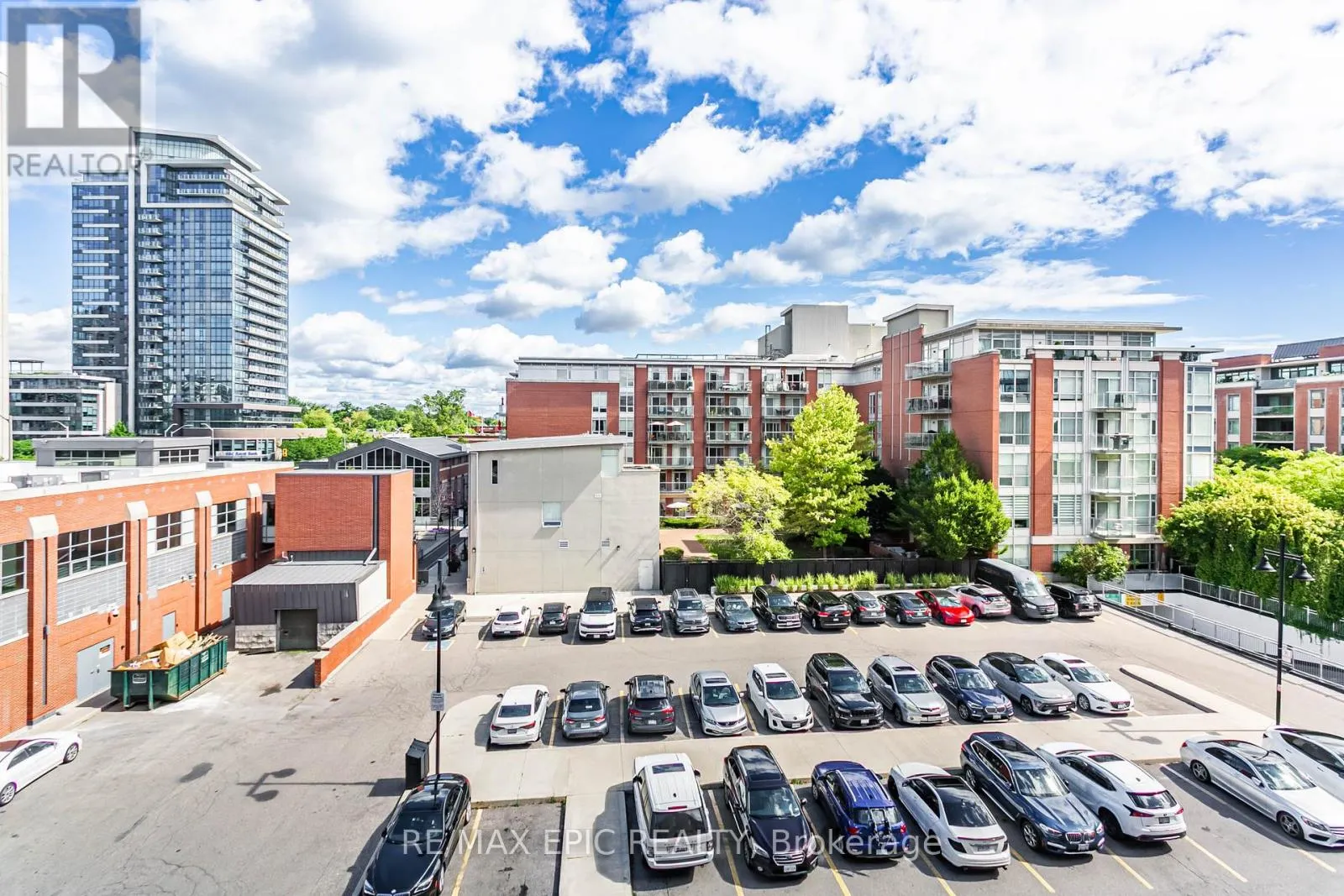 405 - 70 PORT STREET E