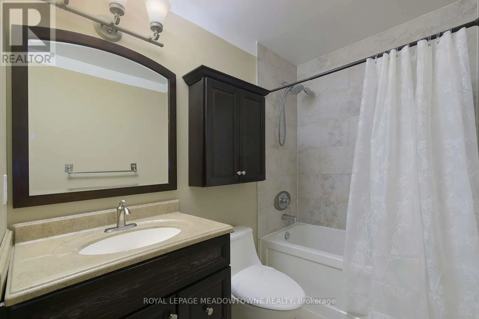 6521 SAPLING TRAIL
