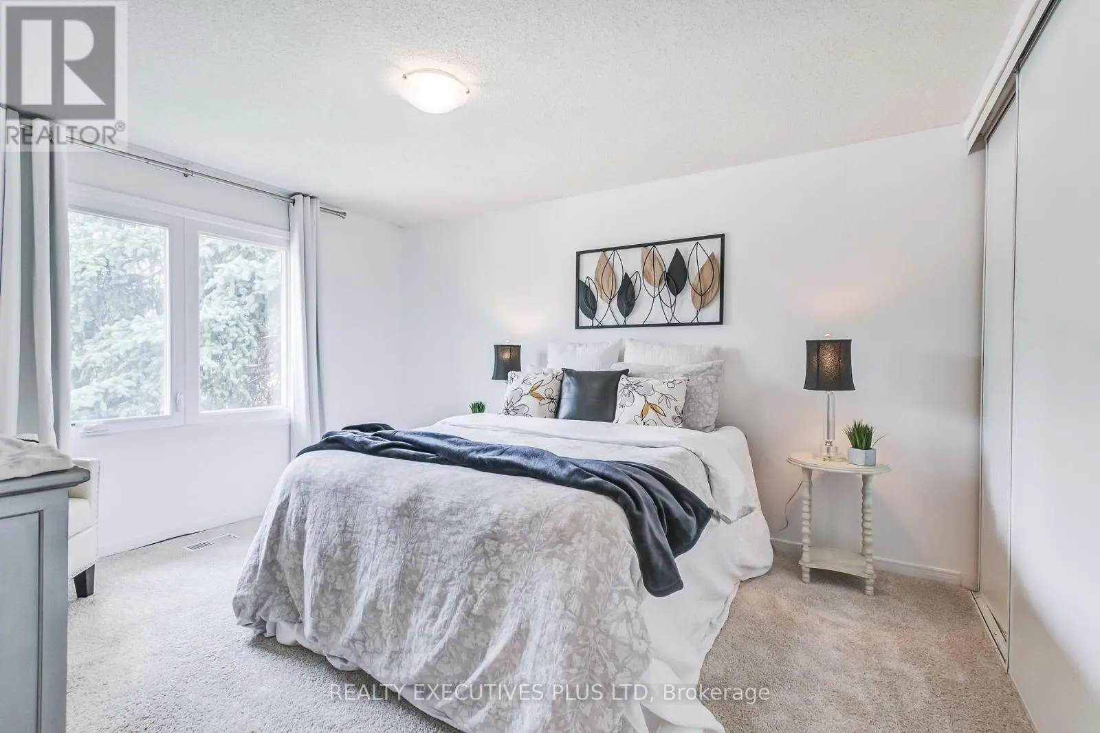 6982 DANTON PROMENADE