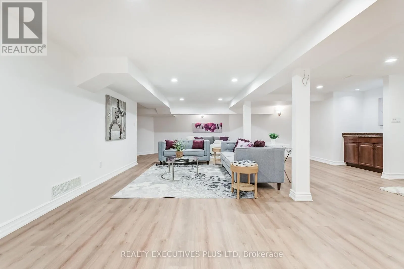 6982 DANTON PROMENADE