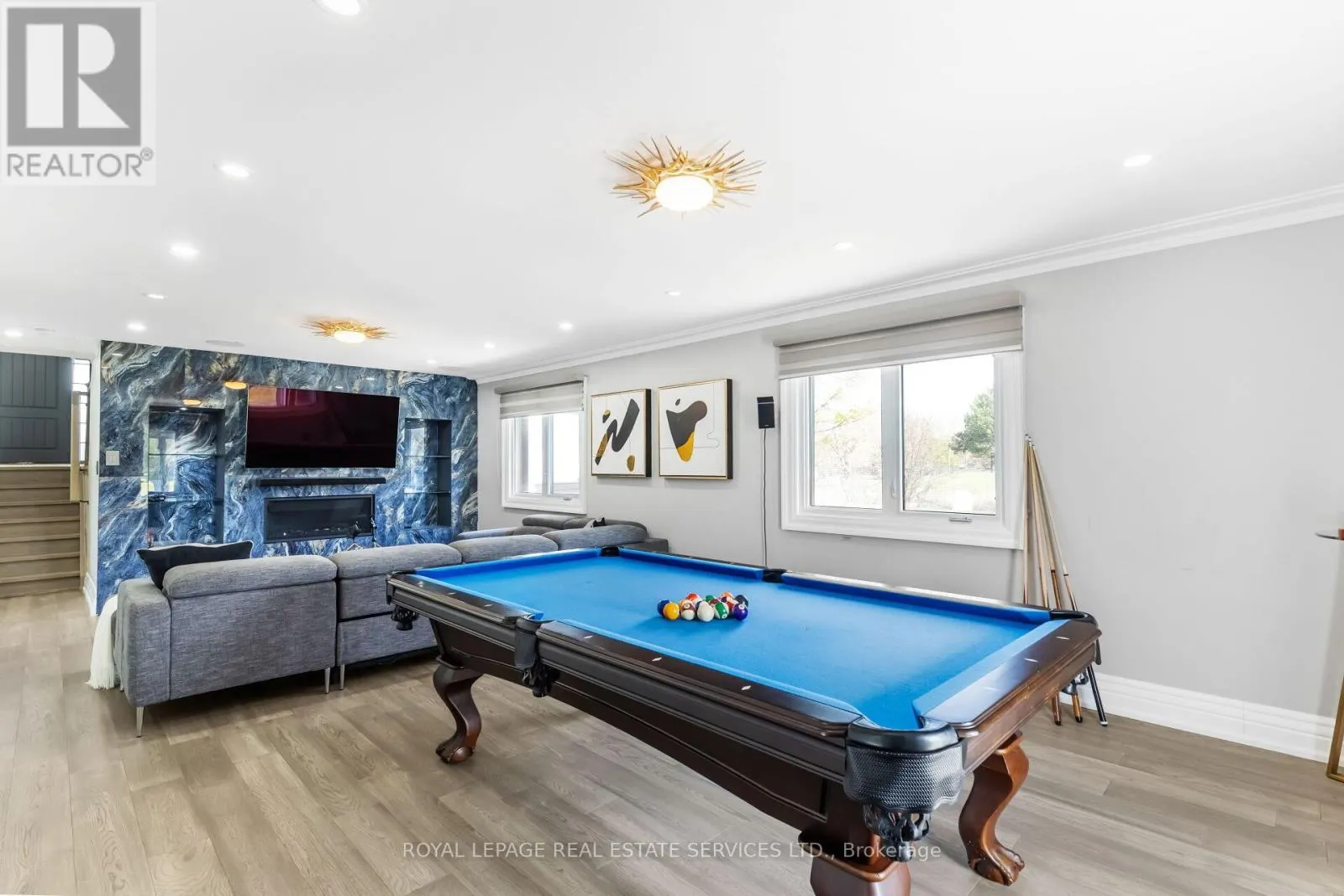 12 JULIAN DRIVE