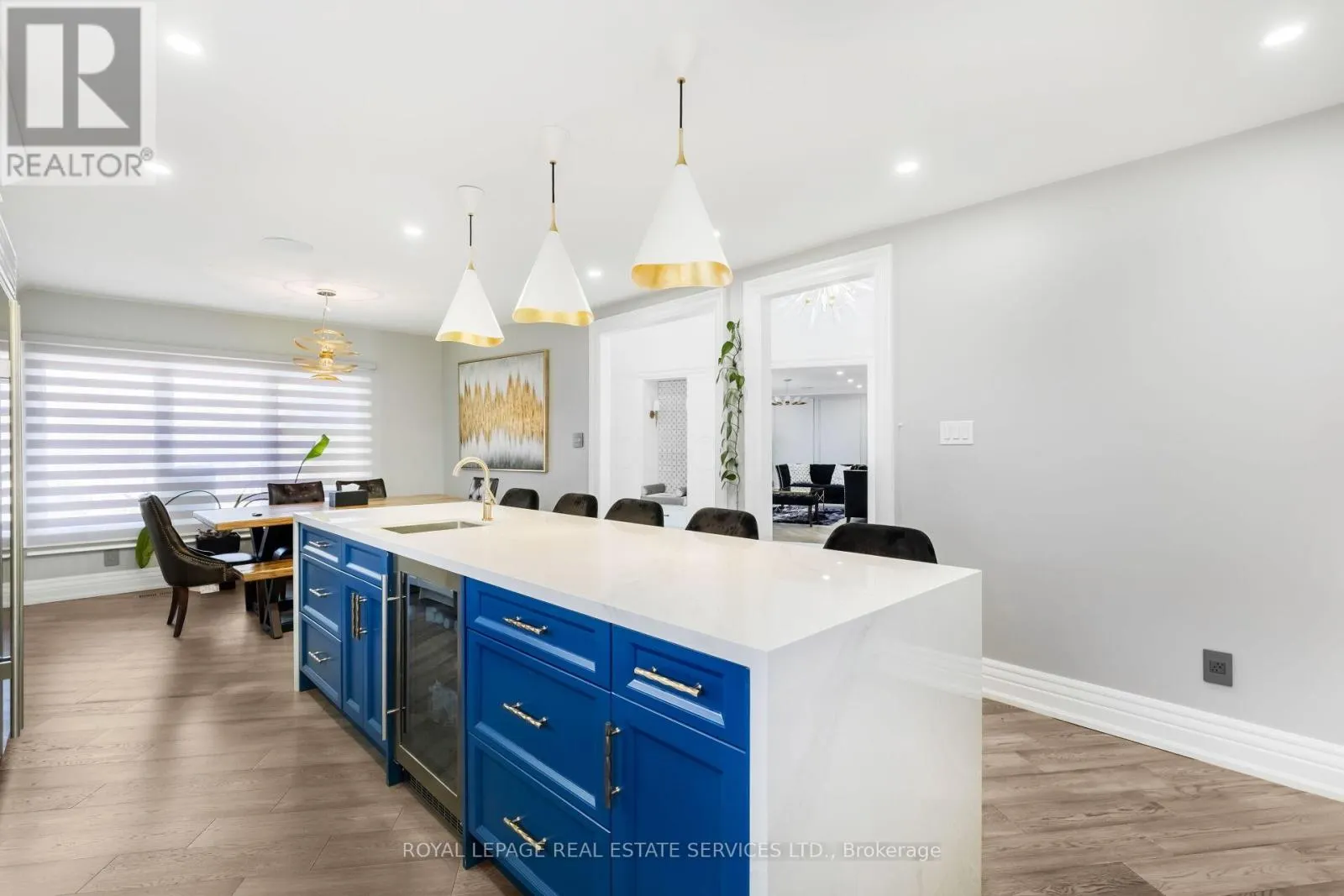 12 JULIAN DRIVE