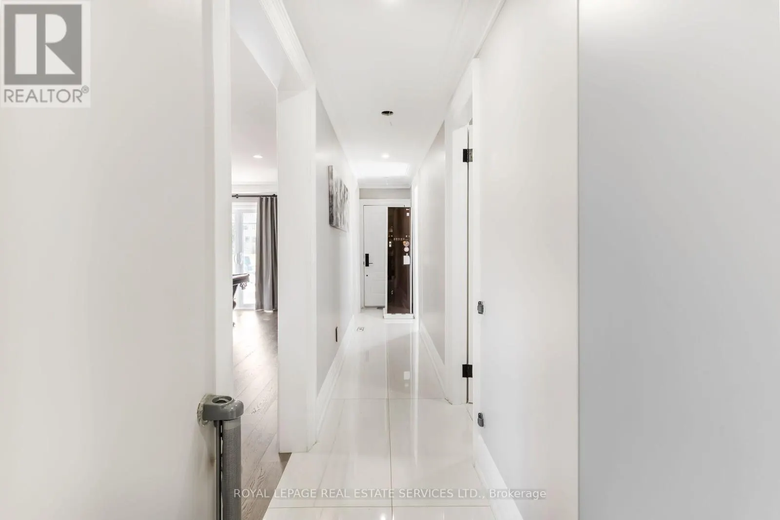 12 JULIAN DRIVE