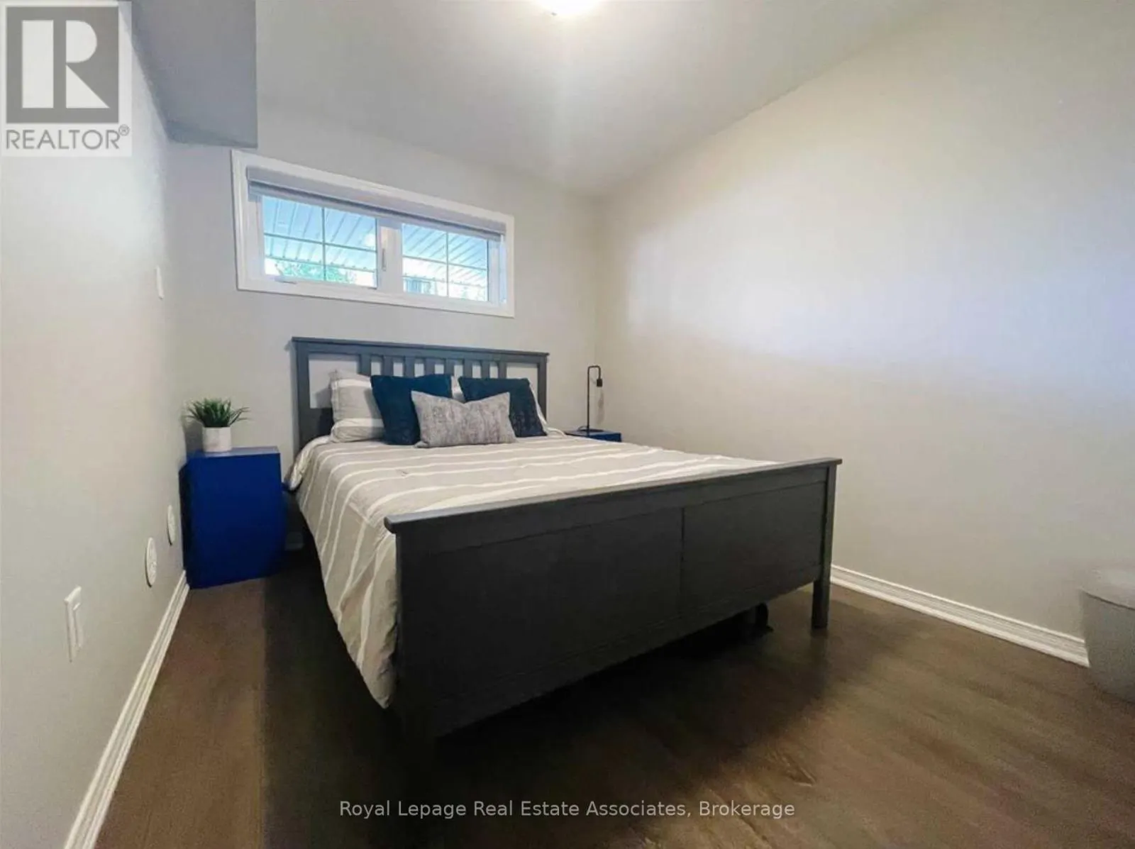 60 - 2441 GREENWICH DRIVE