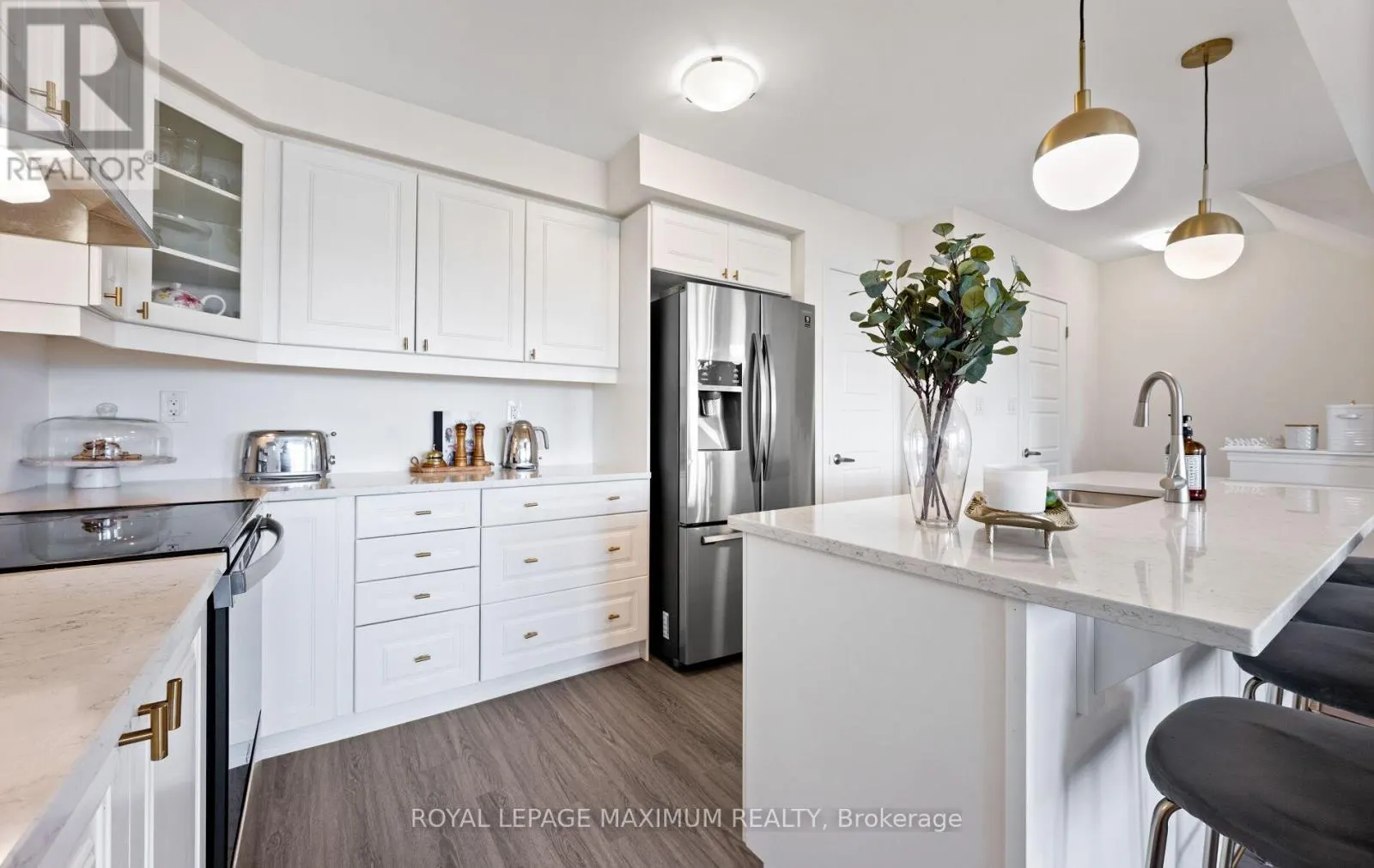 70 - 975 WHITLOCK AVENUE