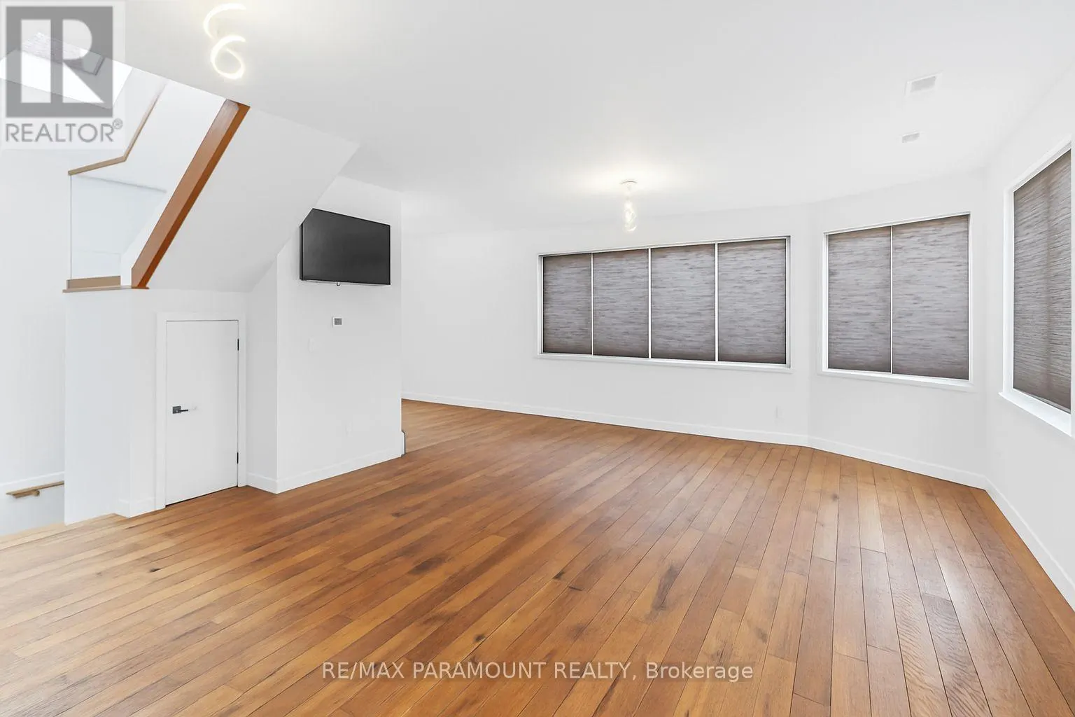 1B - 2133 BLOOR STREET W