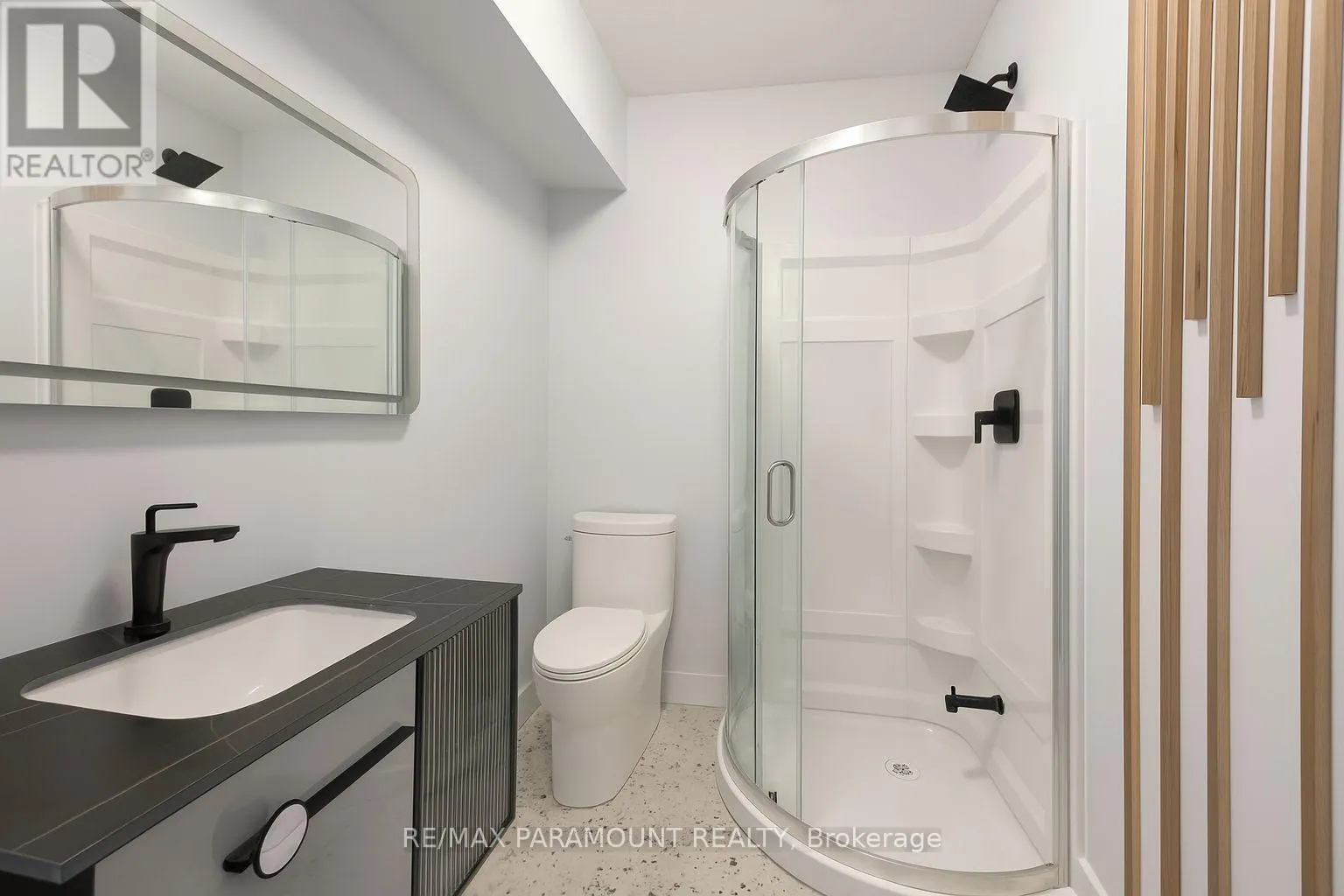1B - 2133 BLOOR STREET W