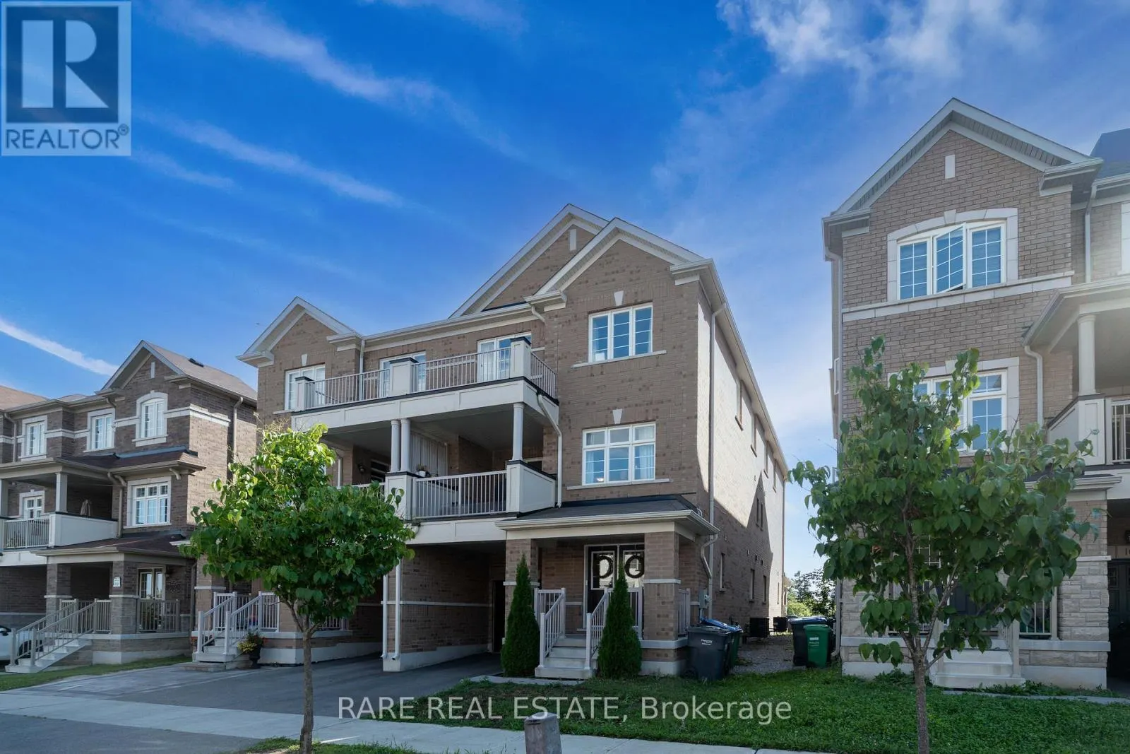 8 LOWES HILL CIRCLE