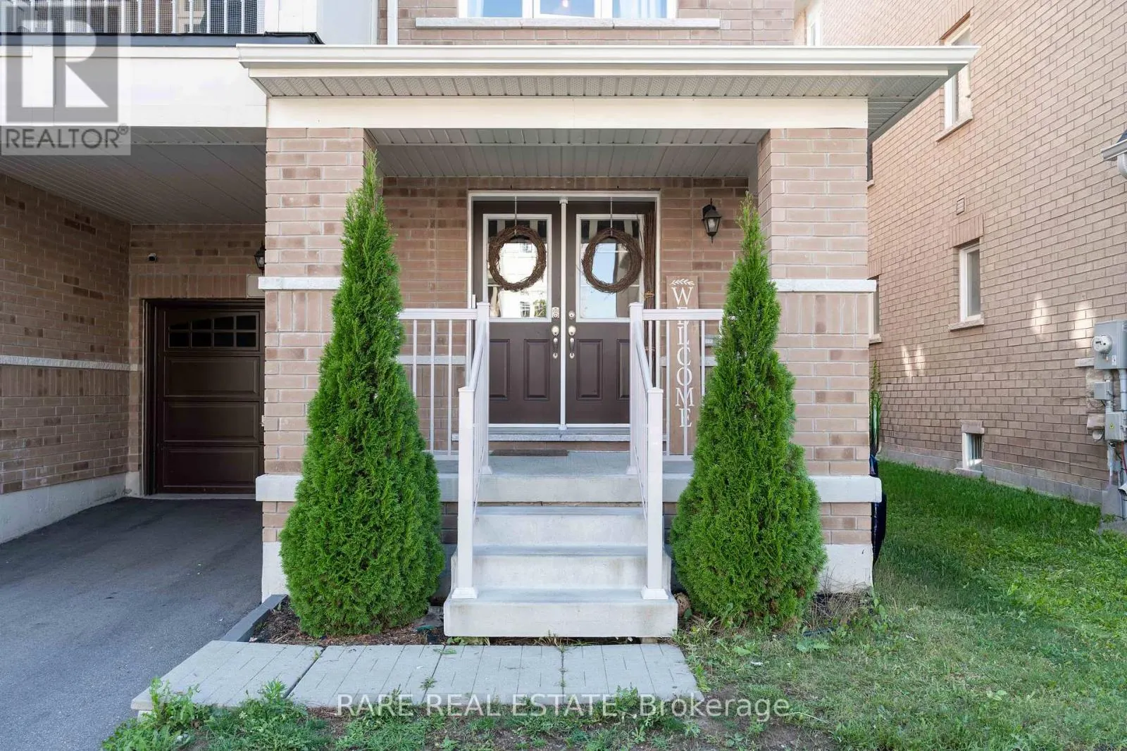 8 LOWES HILL CIRCLE