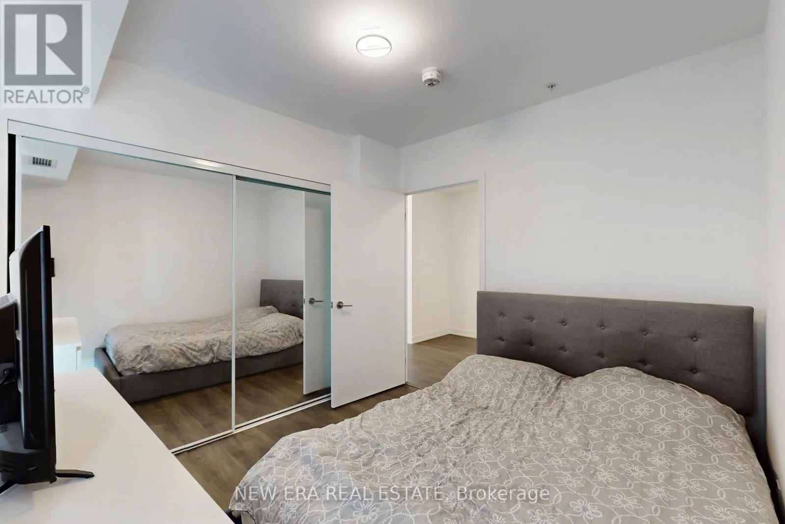 413 - 30 SAMUEL WOOD WAY