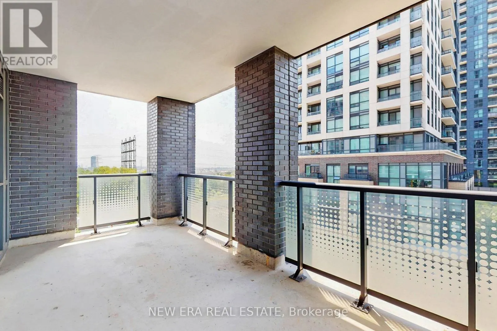 413 - 30 SAMUEL WOOD WAY