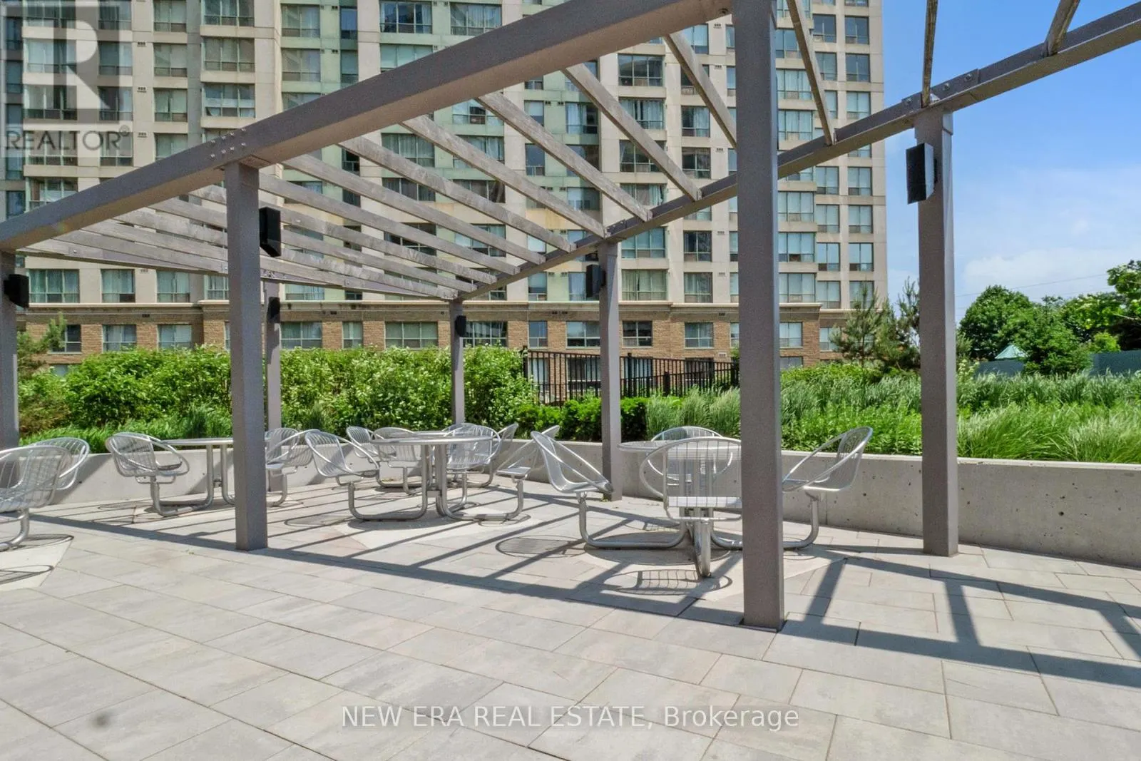 413 - 30 SAMUEL WOOD WAY