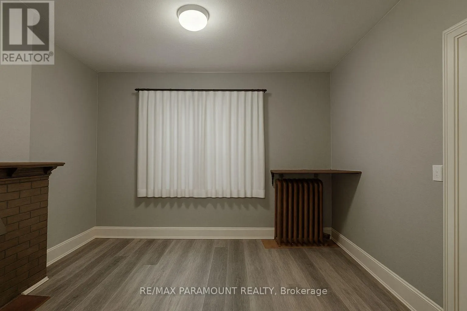 2B - 2133 BLOOR STREET W