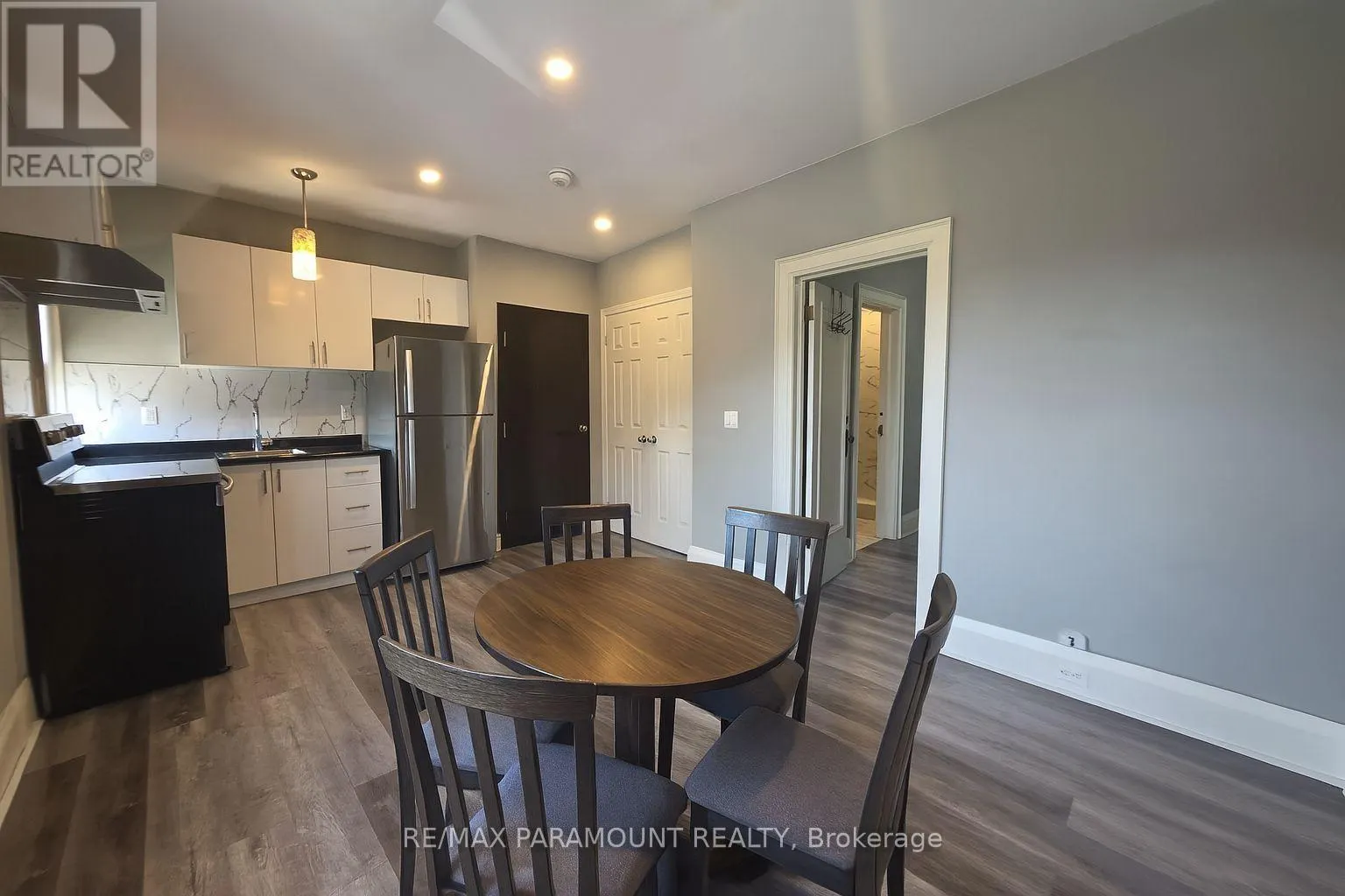 2B - 2133 BLOOR STREET W