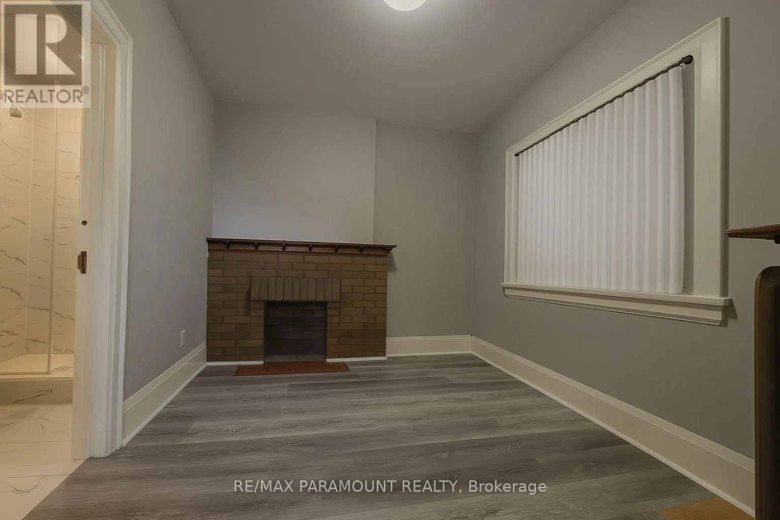 2B - 2133 BLOOR STREET W