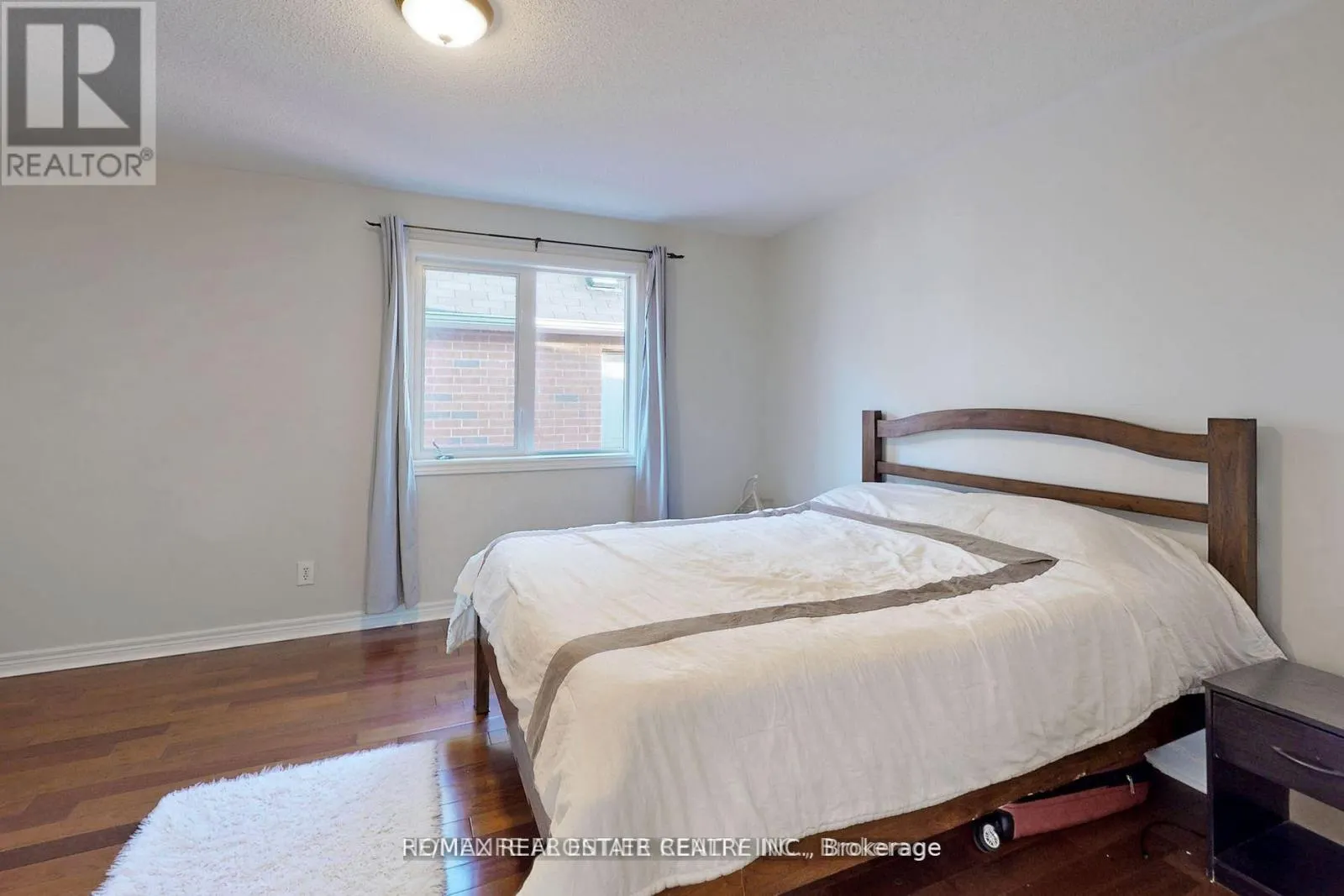 (MAIN FLOOR) - 5186 DOUBLETREE DRIVE