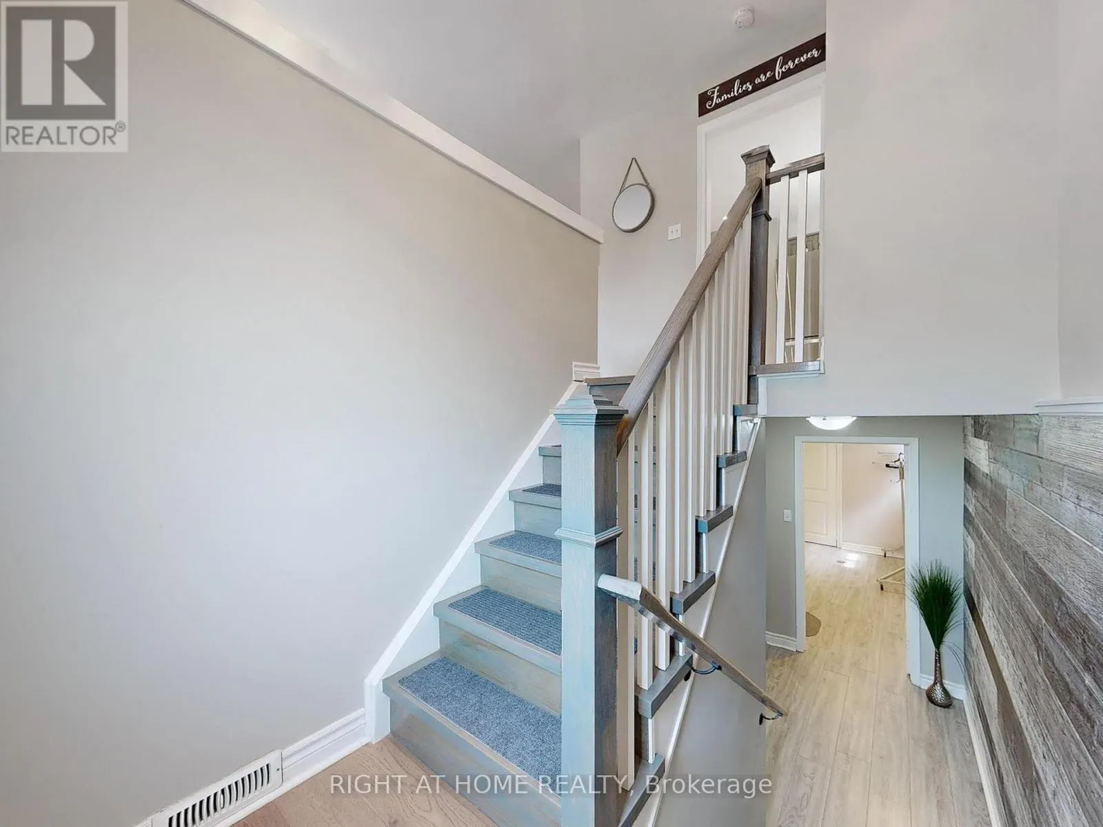 502 GALEDOWNS COURT
