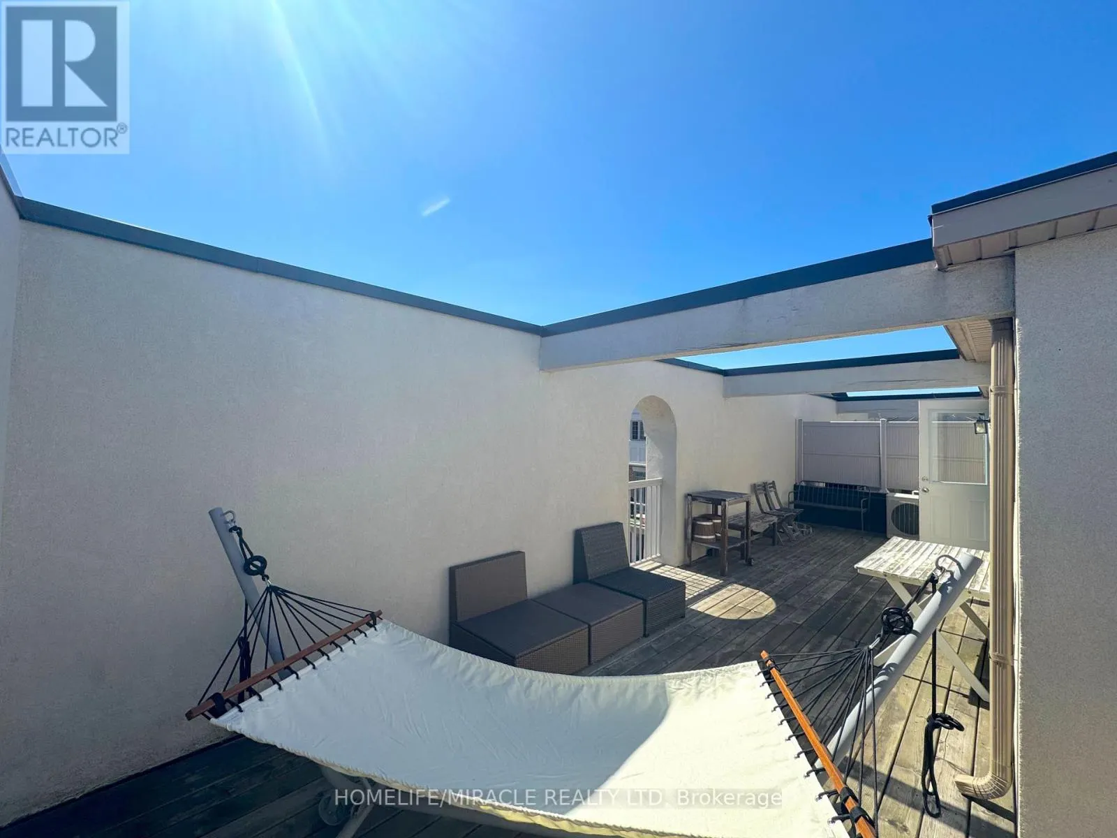 48 - 180 HOWDEN BOULEVARD