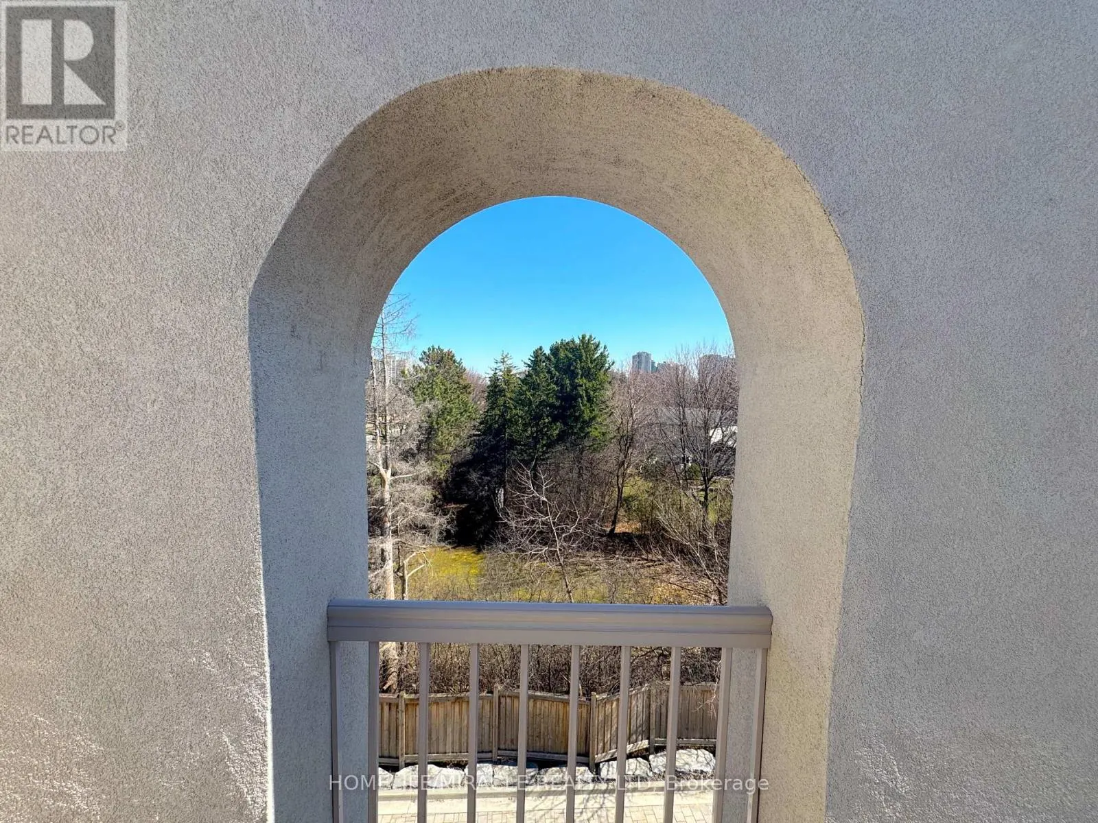 48 - 180 HOWDEN BOULEVARD