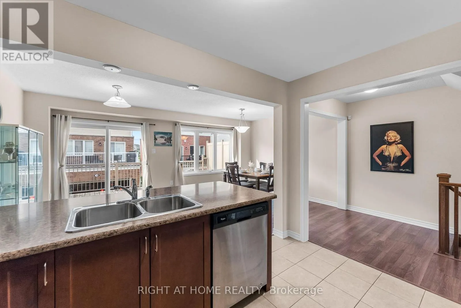 18 ALLIUM ROAD