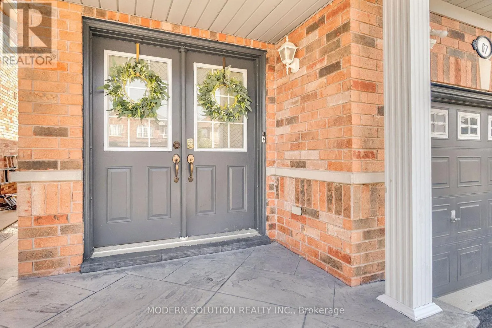 67 ROUNDSTONE DRIVE