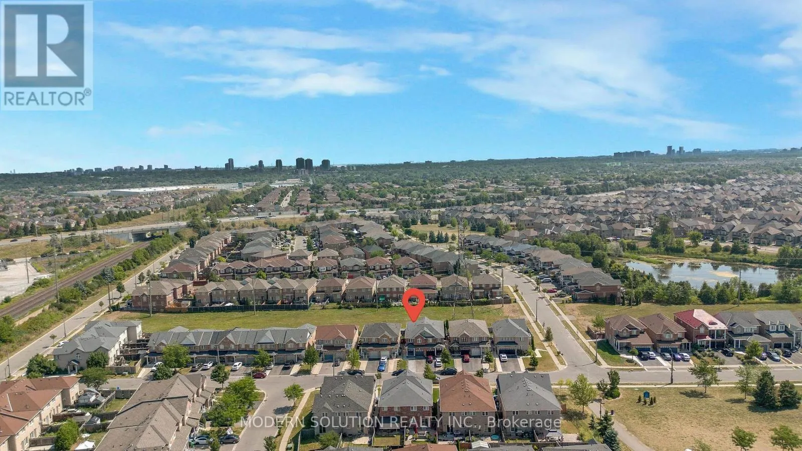 67 ROUNDSTONE DRIVE