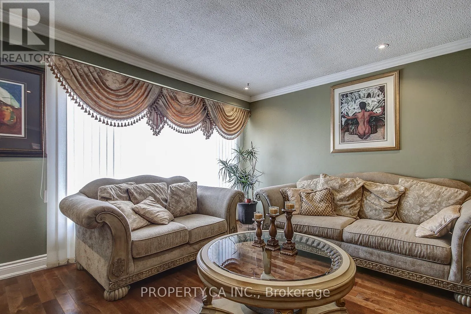 2 - 2625 WINDJAMMER ROAD