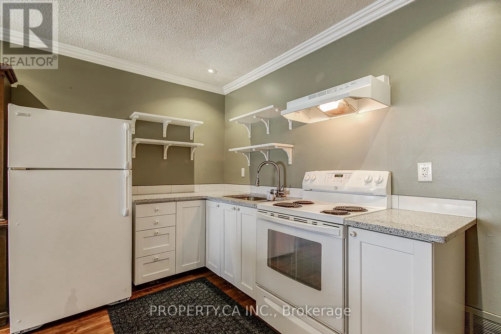 2 - 2625 WINDJAMMER ROAD