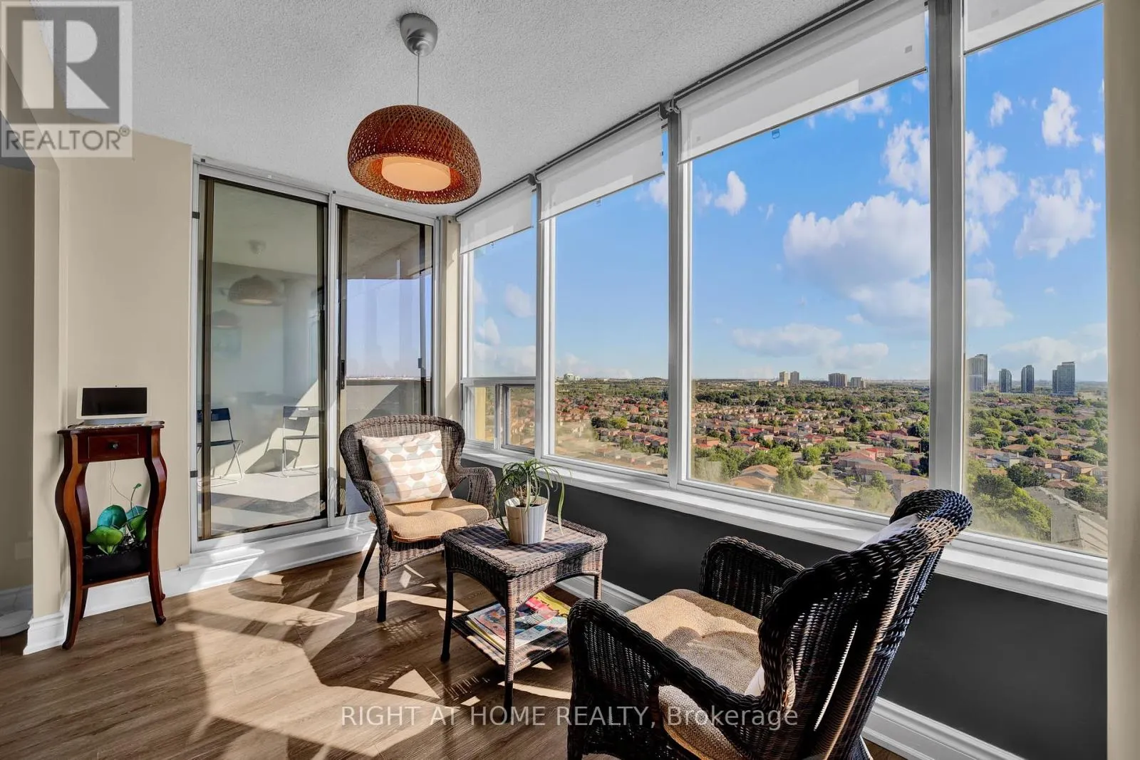 1805 - 700 CONSTELLATION DRIVE