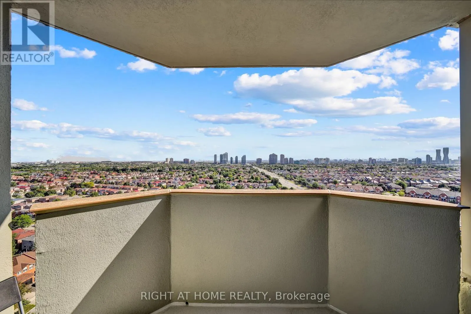 1805 - 700 CONSTELLATION DRIVE