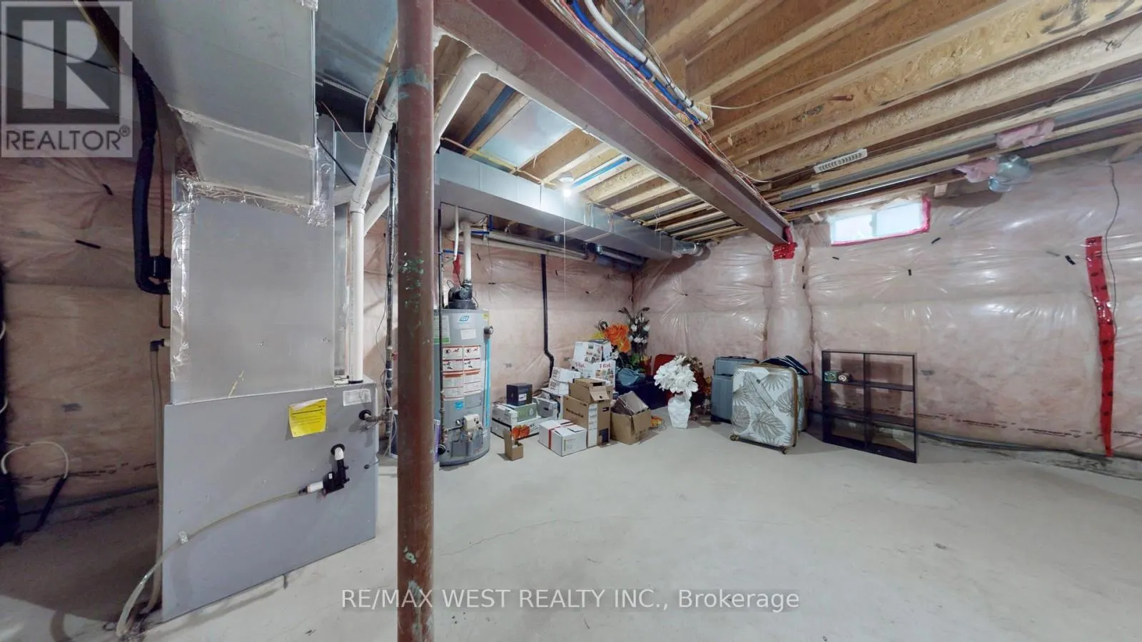 28 YELLOWKNIFE ROAD