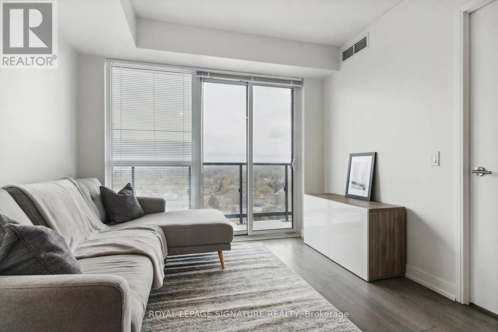 1703 - 20 THOMAS RILEY ROAD