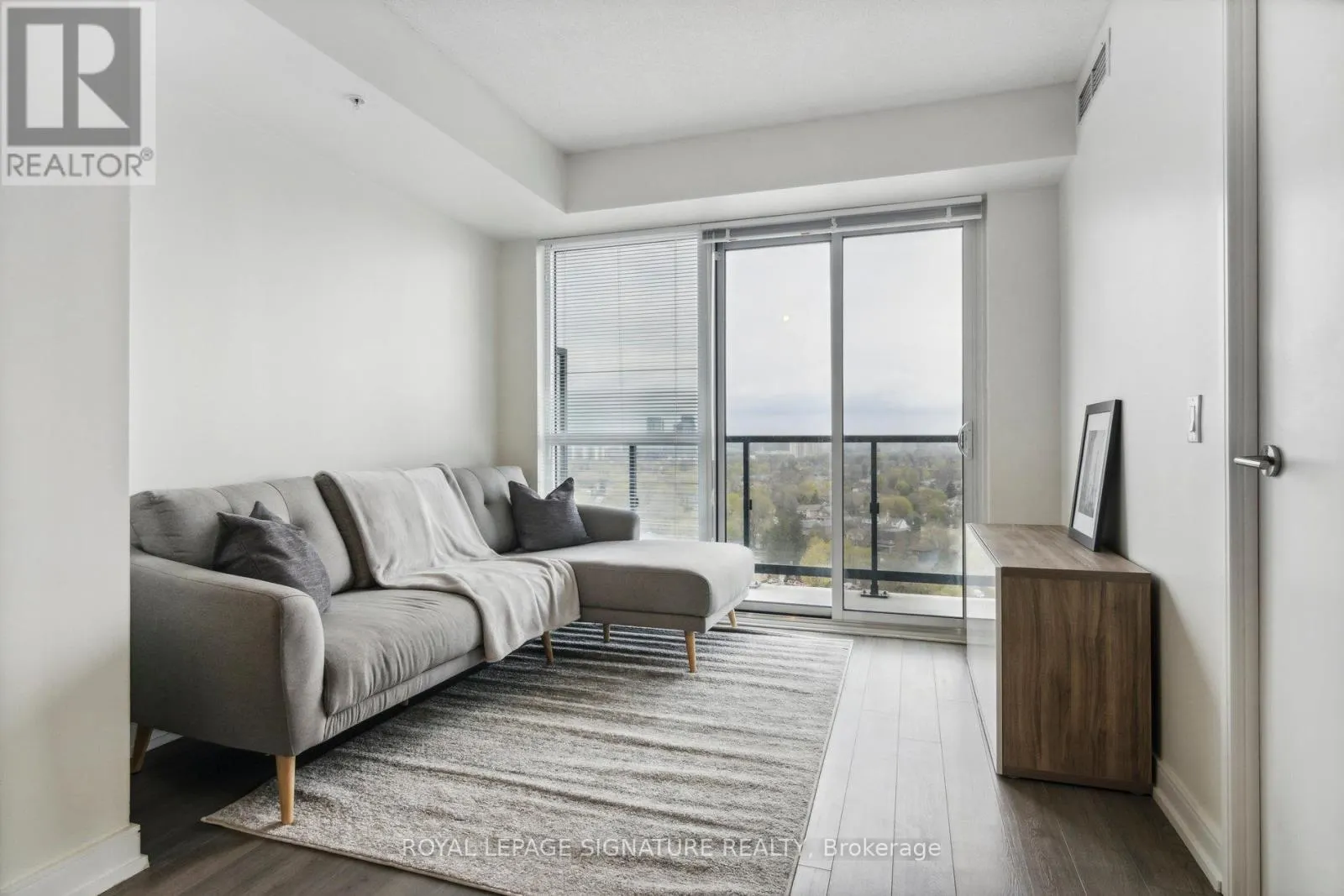 1703 - 20 THOMAS RILEY ROAD