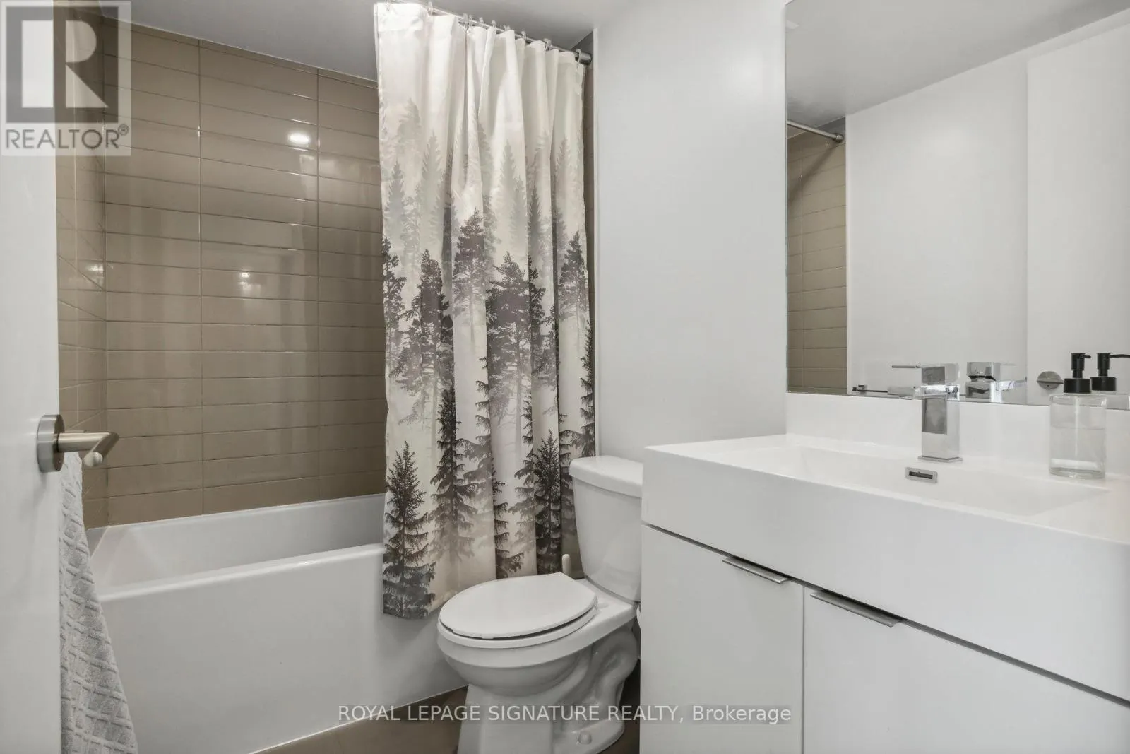 1703 - 20 THOMAS RILEY ROAD
