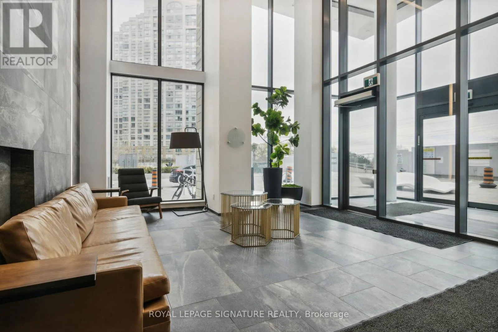 1703 - 20 THOMAS RILEY ROAD