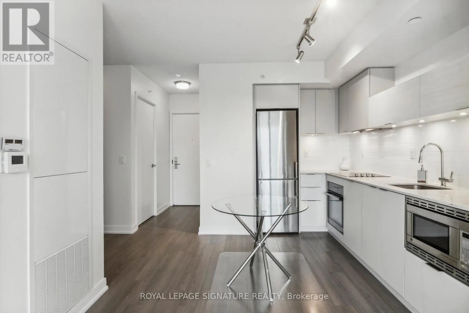 1703 - 20 THOMAS RILEY ROAD