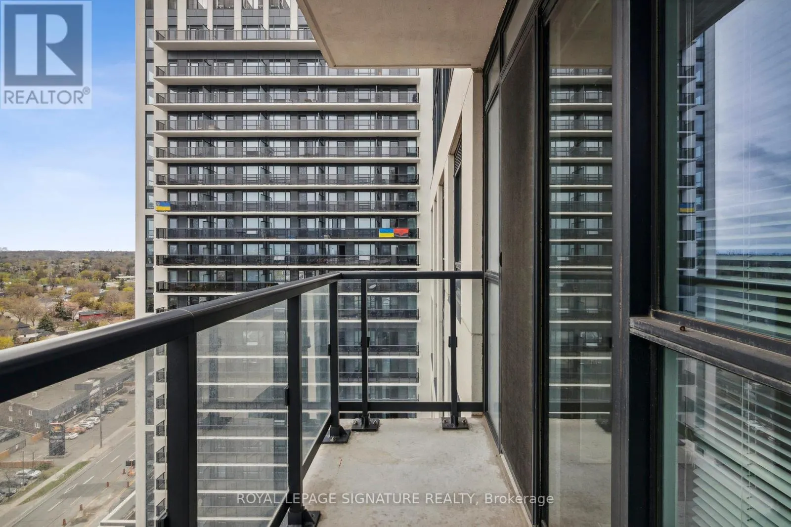 1703 - 20 THOMAS RILEY ROAD