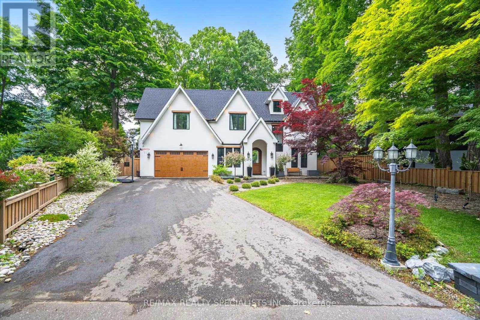 1919 DELANEY DRIVE