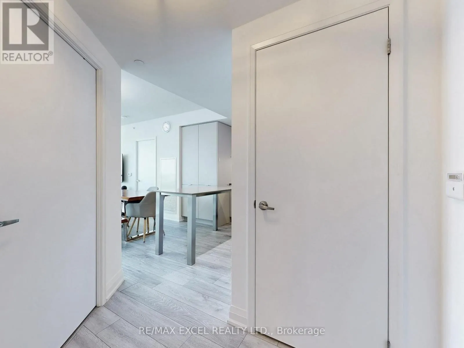 1708 - 30 GIBBS ROAD