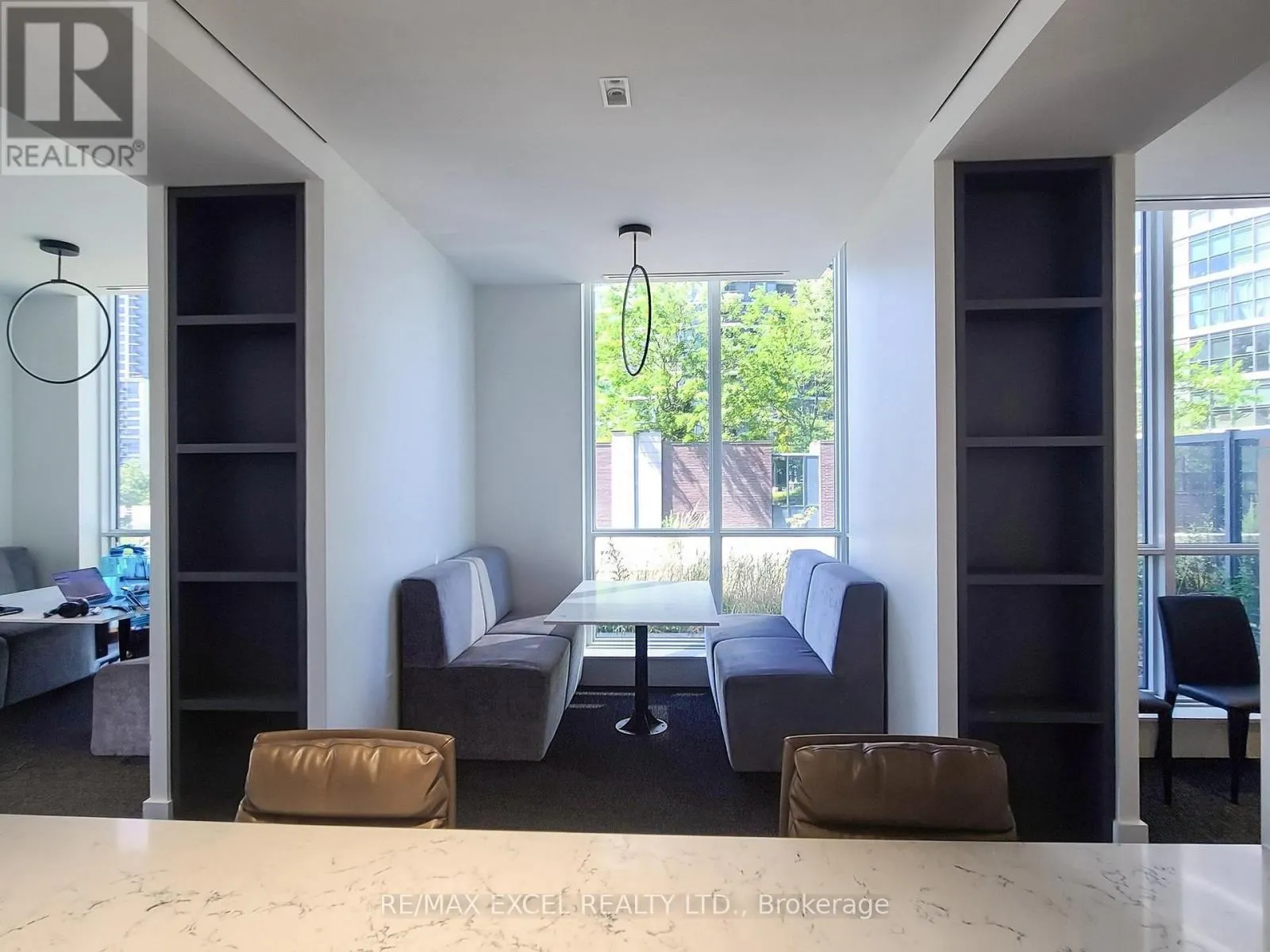 1708 - 30 GIBBS ROAD