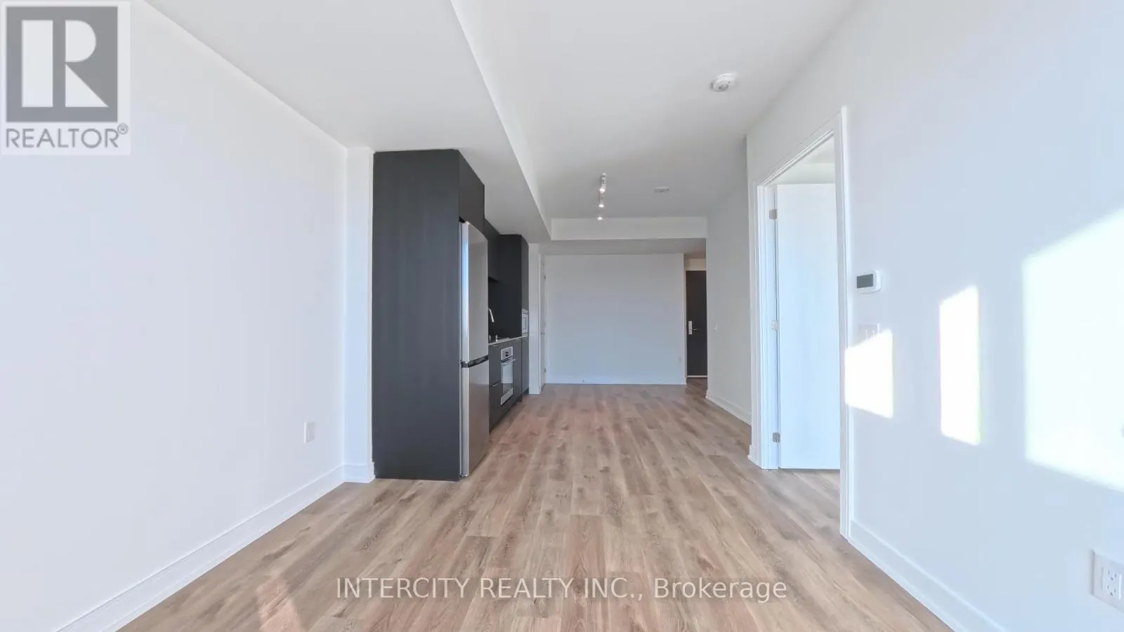 1108 - 3009 NOVAR ROAD