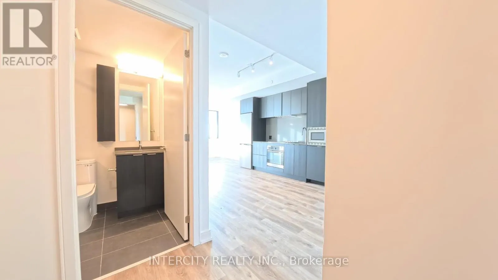 1108 - 3009 NOVAR ROAD