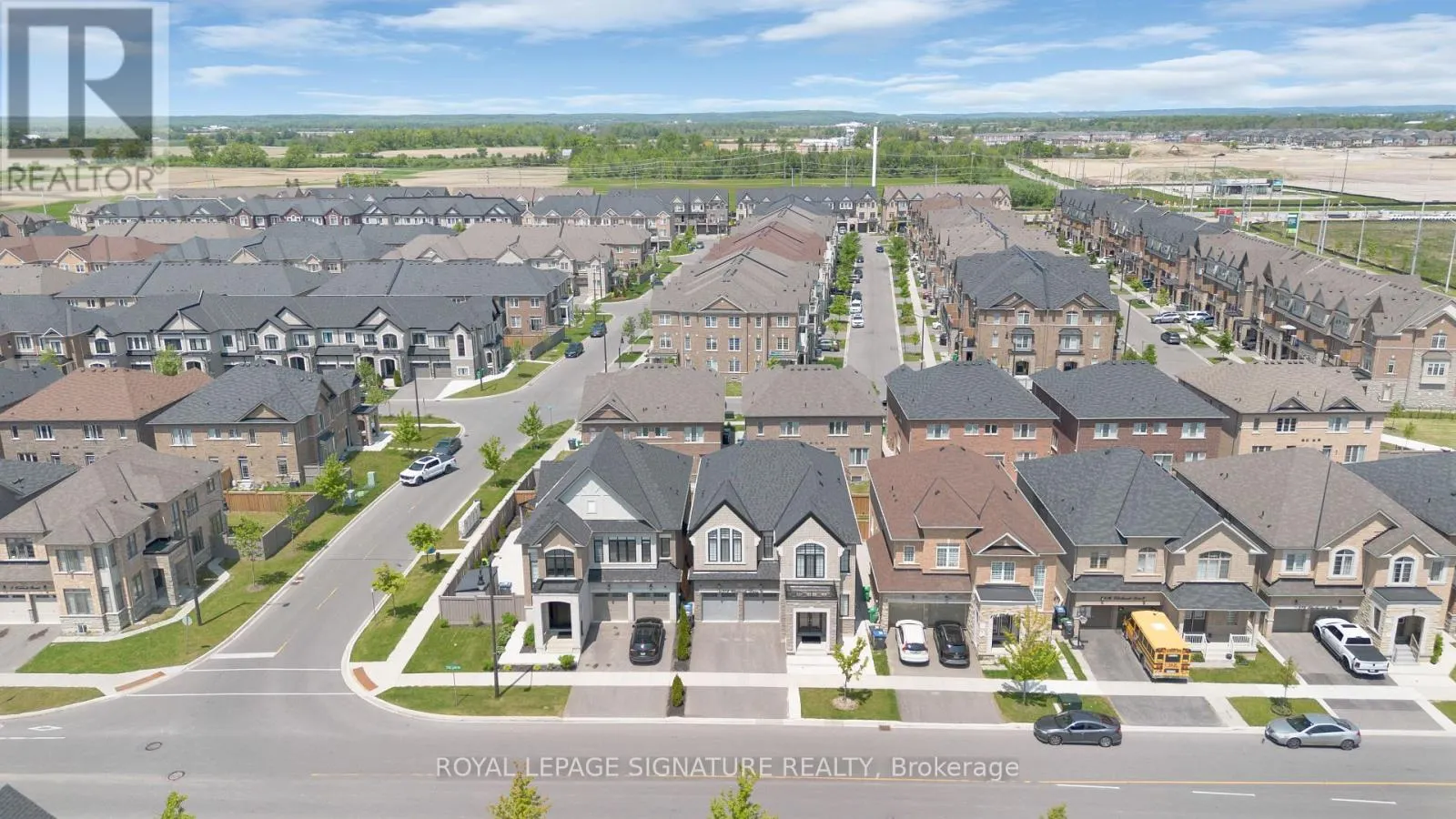 372 CLOCKWORK DRIVE