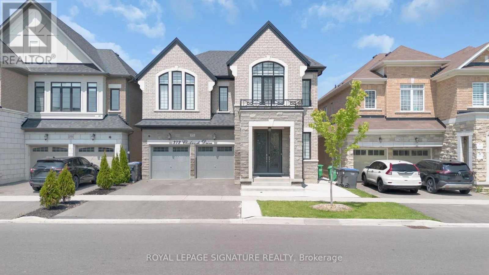 372 CLOCKWORK DRIVE